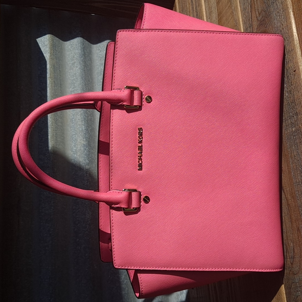 Michael Kors Selma Satchel